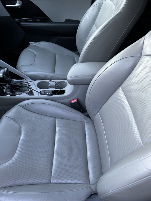 Kia niro plug-in hybrid 2018