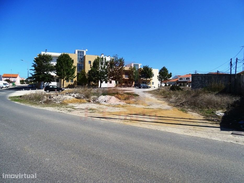 Lote para construção de prédio em Caldas da Rainha