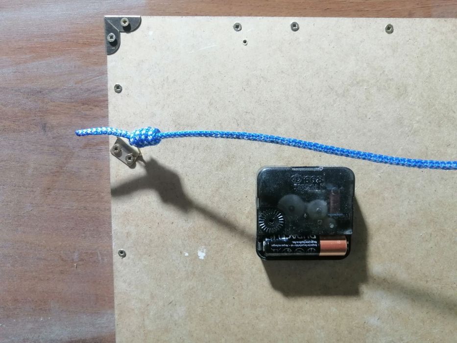 Годинник настінний