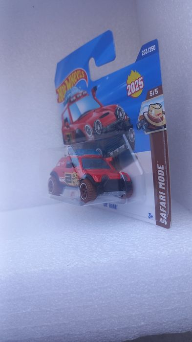 Lil' Roar Hot Wheels