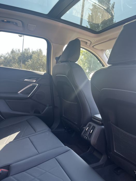 BMW X1 sDrive 20i — Teto Panorâmico e Car play
