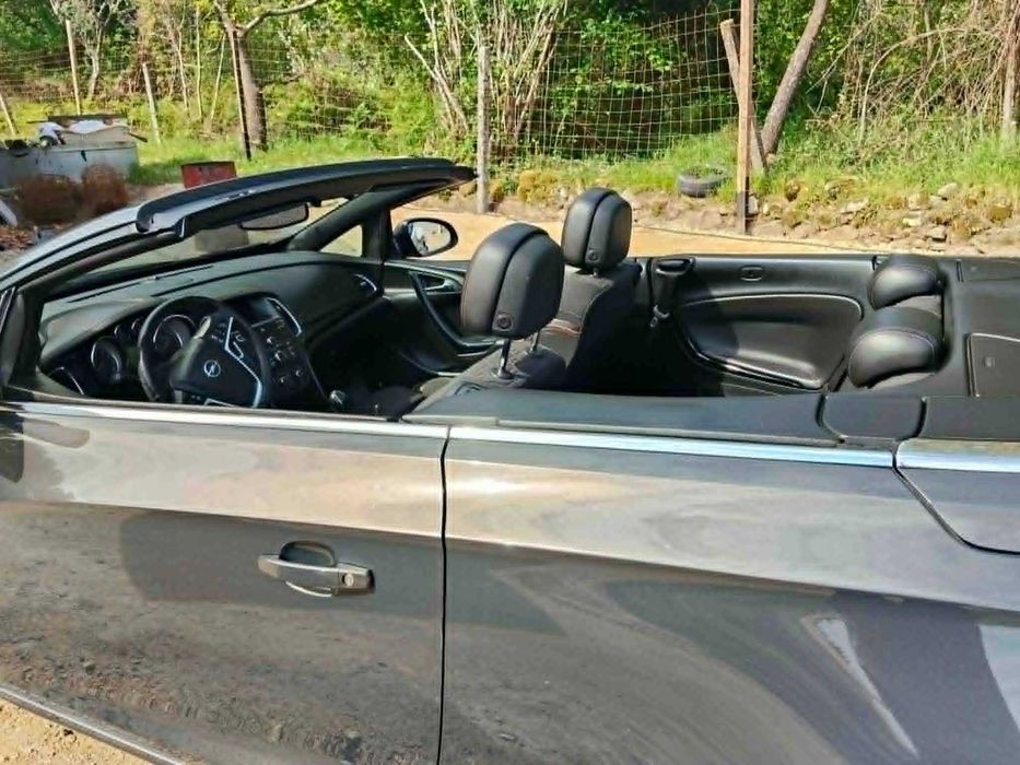 Opel Cascada 1.6 SIDI Turbo (170cv) – Descapotável de 4 Lugares