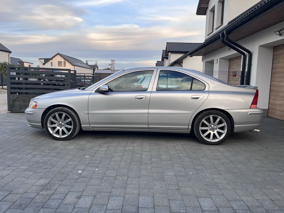 VOLVO S60 2.4 D5 185 KM
