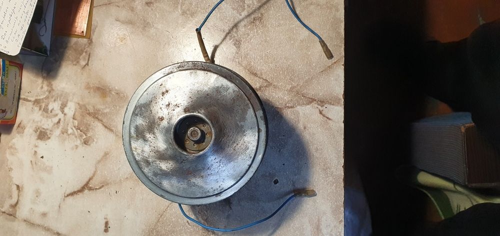 Продам двигатель для пылесоса Elenberg.