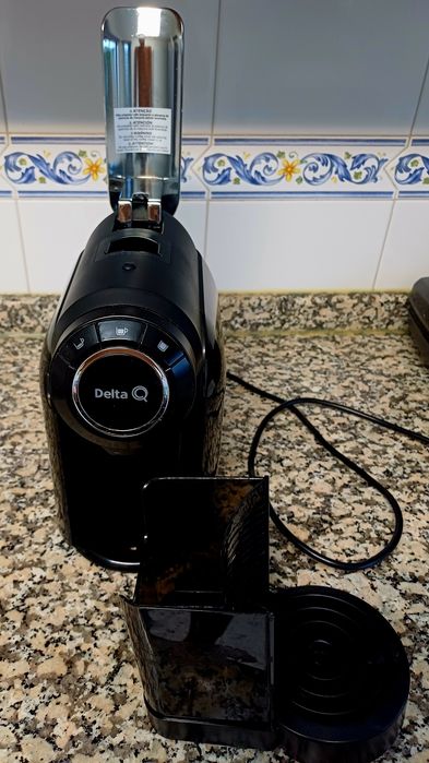 Máquina de café Delta Q