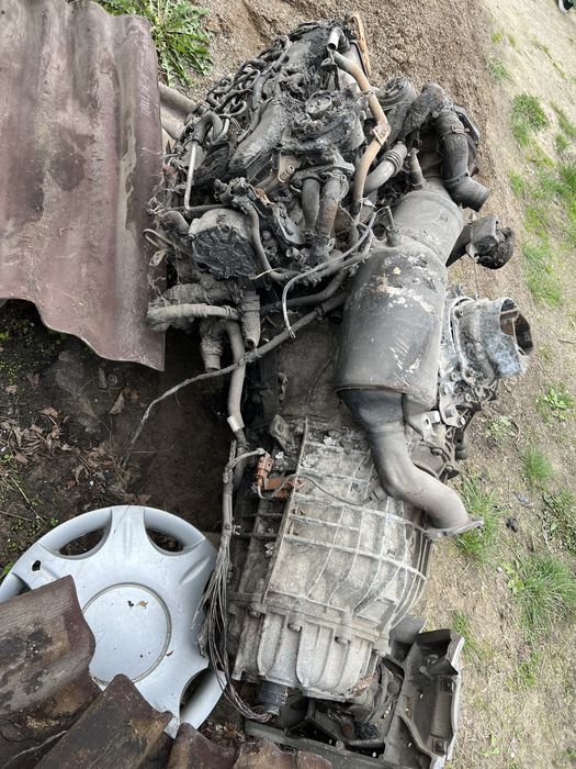 Двигун з коробкою Audi 2.0 TDI