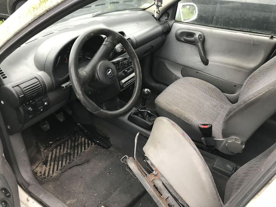 Opel Corsa B 1.5TD 5P 1997  - Para Peças