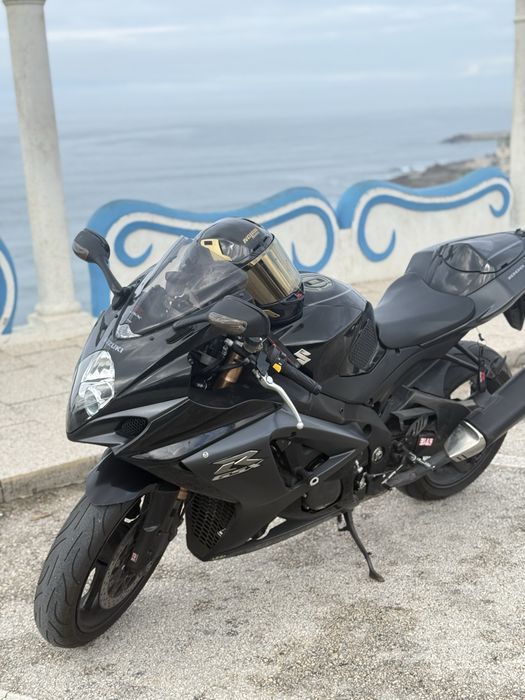 Suzuki GSXR 1000 K8