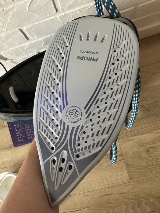 Праска з парогенератором Philips GC7846/80
