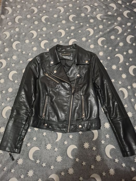 Шкіряна куртка осінь-весна