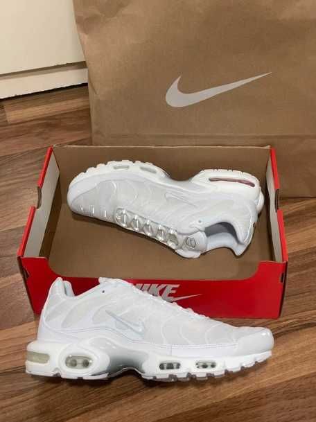 Nike Air Max TN Plus White Rozmiar.37,5