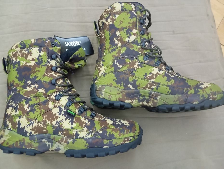 Самая лёгкая военная теплая обувь .