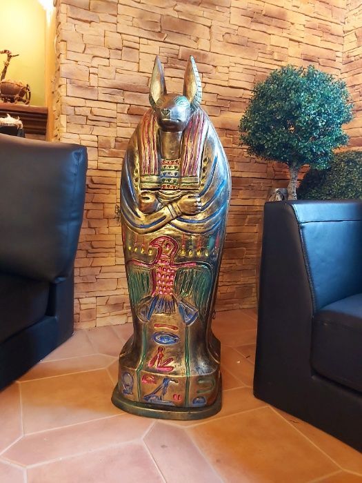 Sarkofag ANUBIS 107cm jako unikatowa szafka na skarby. Egipt