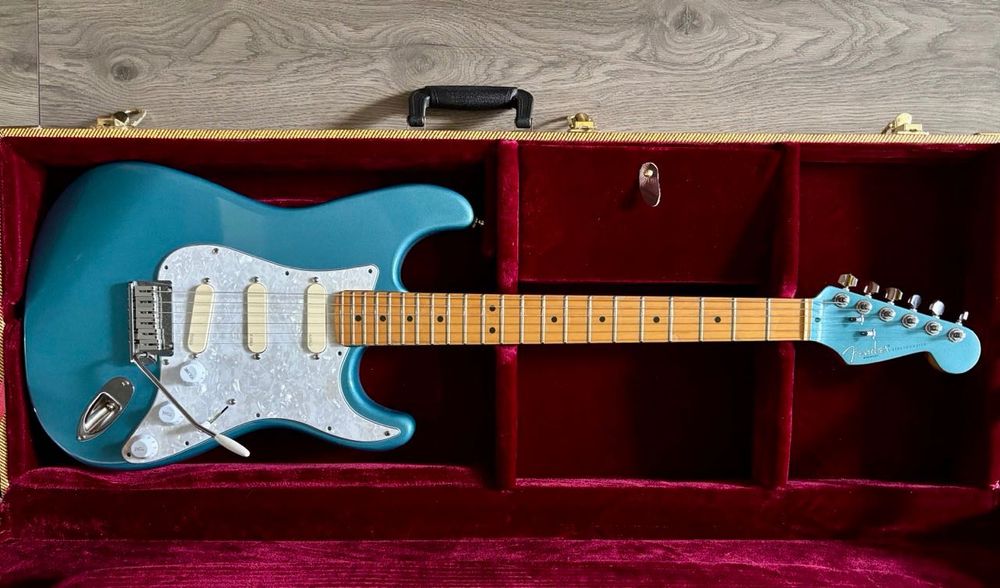 Fender American Standard Stratocaster 1995 Matching Headstock EMG DG20
