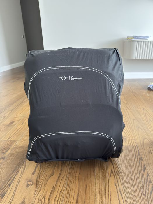 Прогулянкова коляска Easy Wolker