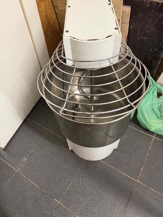 Amassadeira italian pizza