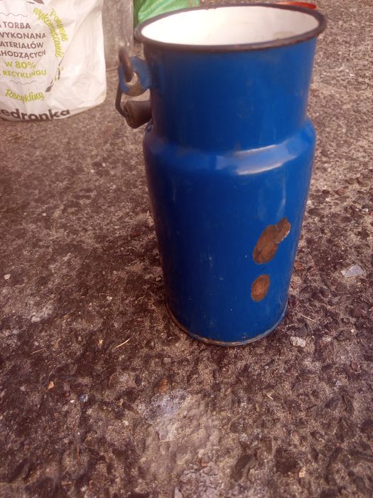 Kanka na mleko PRL emaliowana