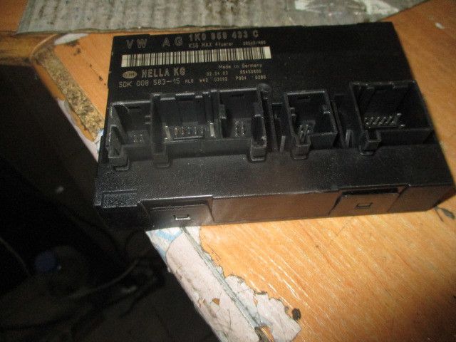 Centralina motor / ECU VOLKSWAGEN Touran (1T)