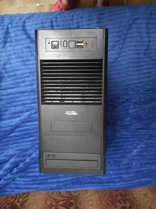 Компьютер, системный блок для учебы, работы, гаража AMD, 4Gb, Sata HDD