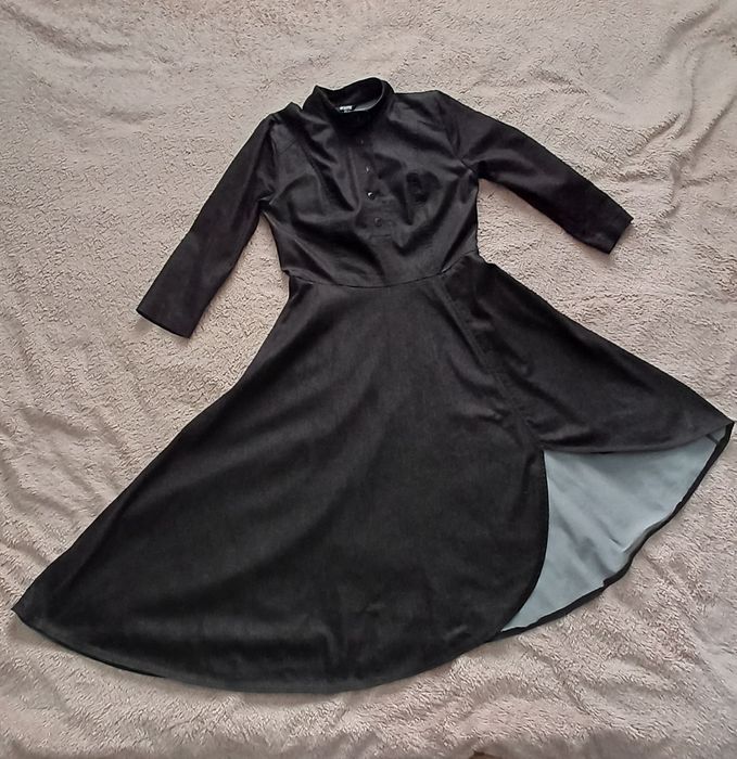 Сукня фірми Dark