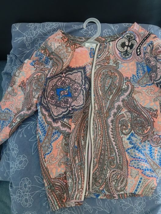 Bluza , narzutka cienka