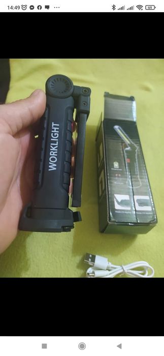 Lanterna Led recarregável nova