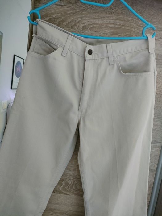 Nowe męskie spodnie Levi's