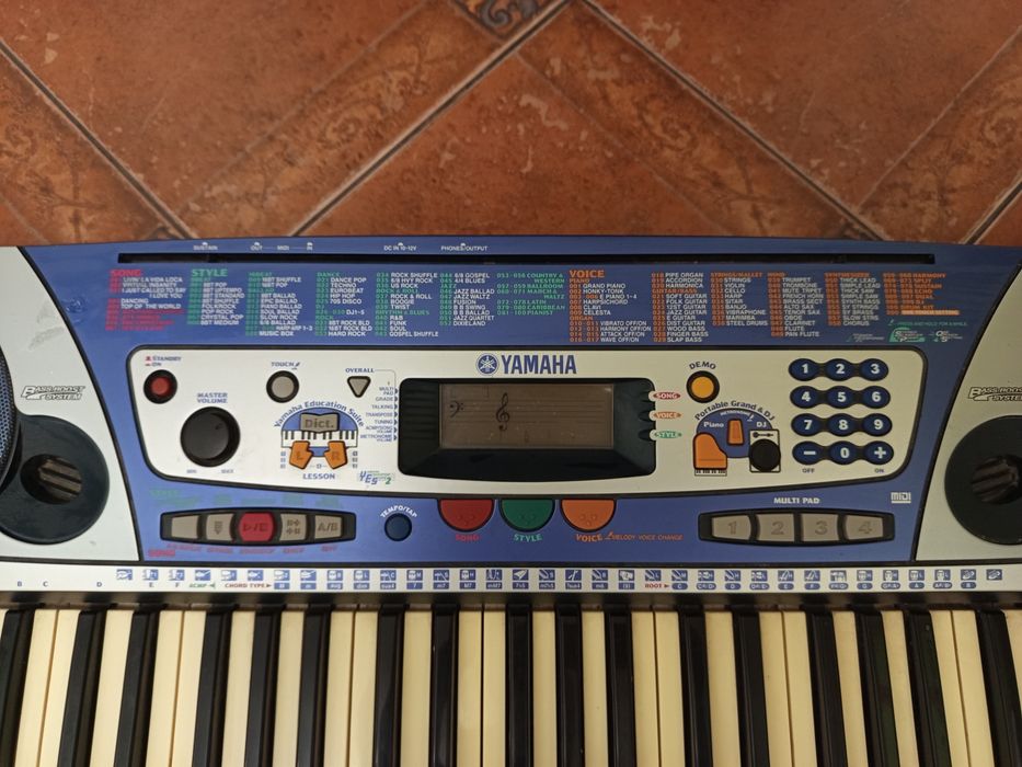 Синтезатор Yamaha PSR -260