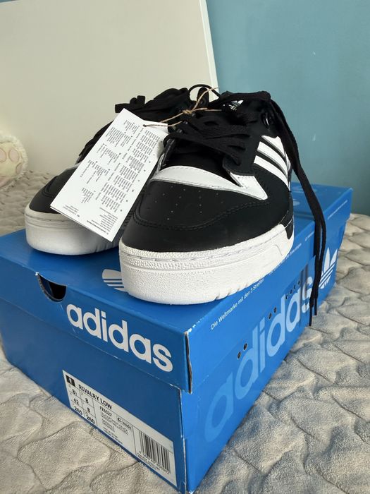 Adidas Rivalry Low czarno białe 42