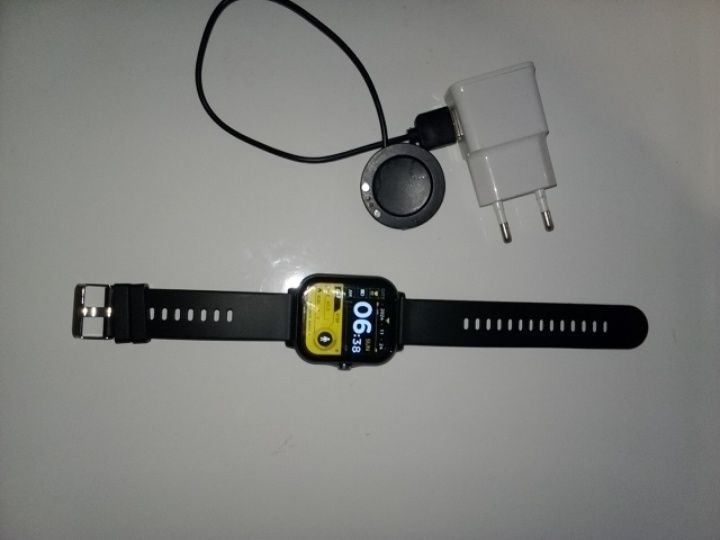 смарт годинник чорний