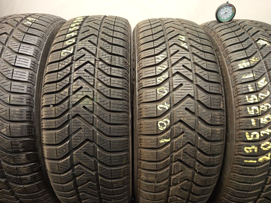 4x 195/55R17 Pirelli SnowControl serie 3 Winter 210