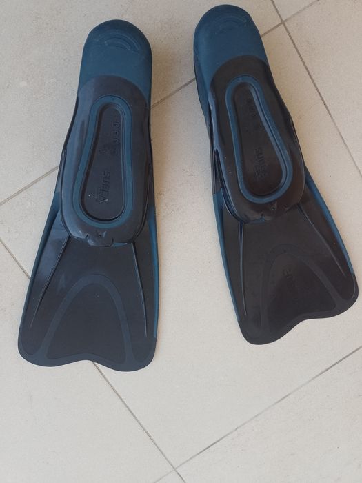 Barbatanas para nadar.