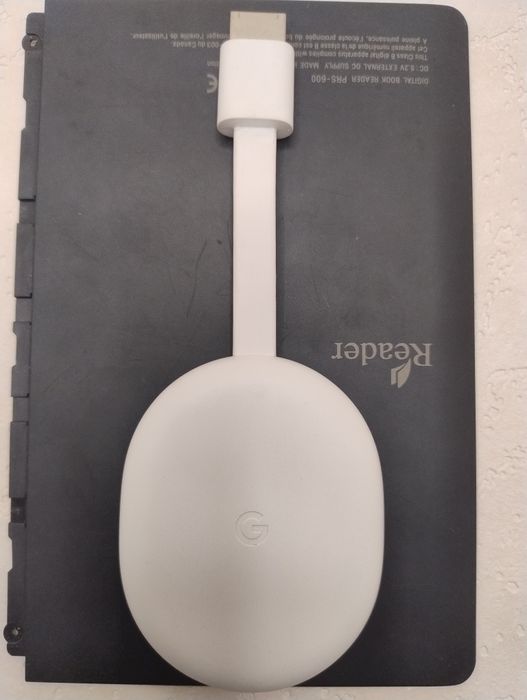 Медіаплеєр Google Chromecast with Google TV 4K (GZRNL)