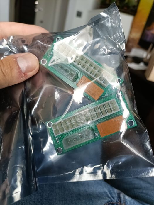 Синхронізатор блоків живлення ADD2PSU, MOLEX Voltronic ATX2ATX-N03 VER