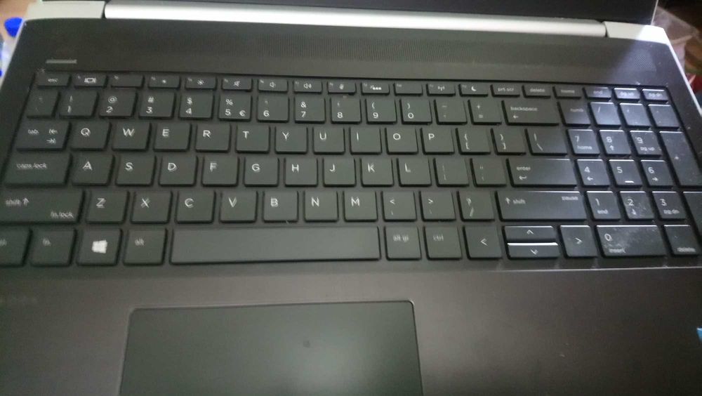 sprzedam laptopy hp