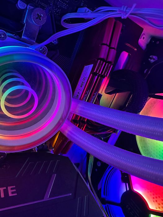 Memórias G.Skill Ripjaws V 16GB (2x8GB) DDR4 2400MHz