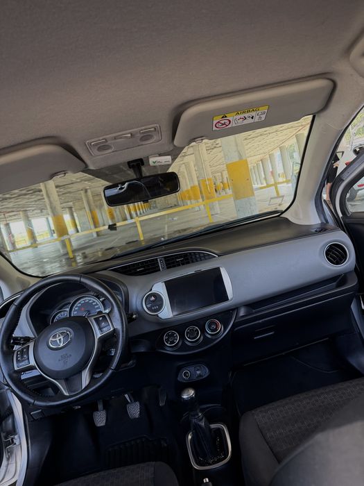 Toyota Yaris 1.0 VVT-i | 2016 | 140.000 km | Apple CarPlay + Câmara