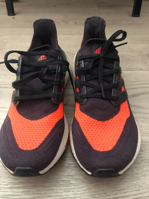 Кроссовки Adida ultraboost