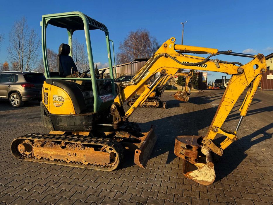 Міні-екскаватор YANMAR VIO25-4