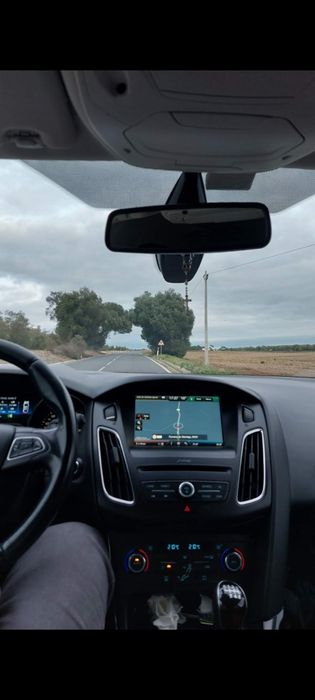 Vendo Ford Focus 1.5 TDCi Titanium