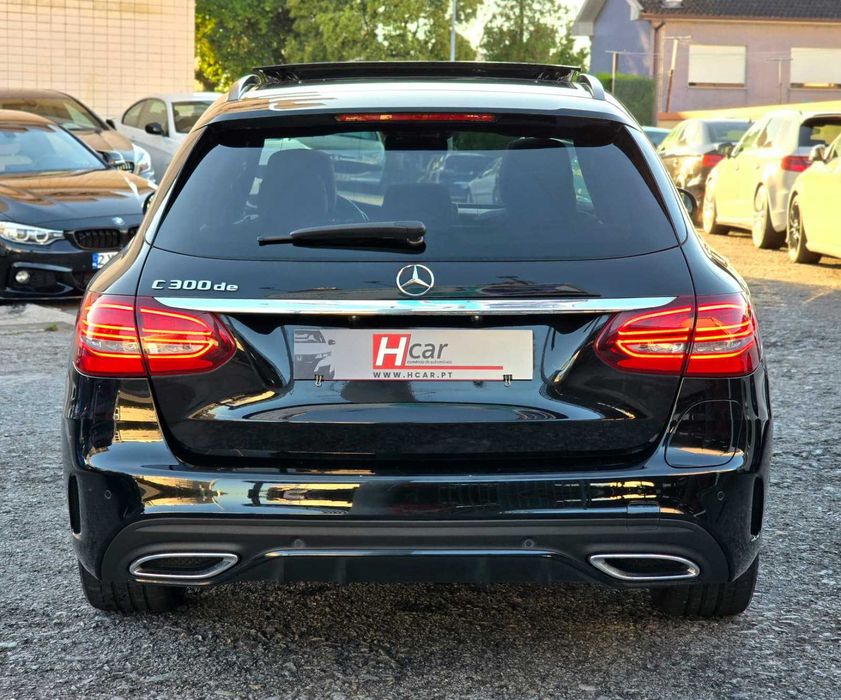 Mercedes-Benz C 300 — fotografia 5