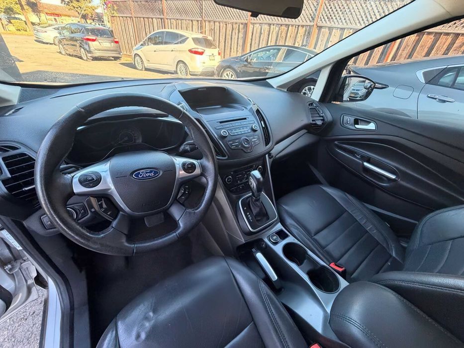 Ford C-MAX Hybrid SE      2017