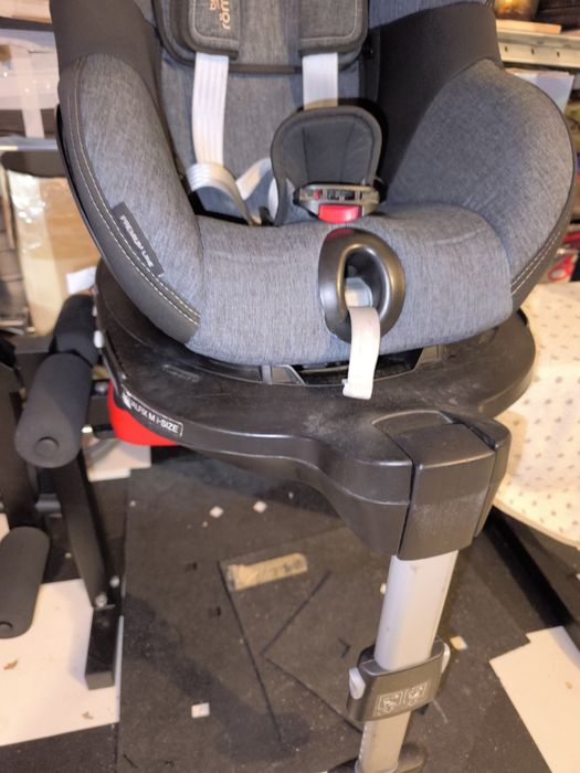 Fotelik Romer dualfix m i-size