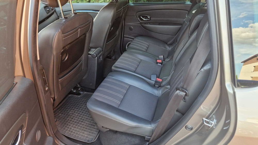 Renault Scenic III 2012 r. 1.4 benzyna