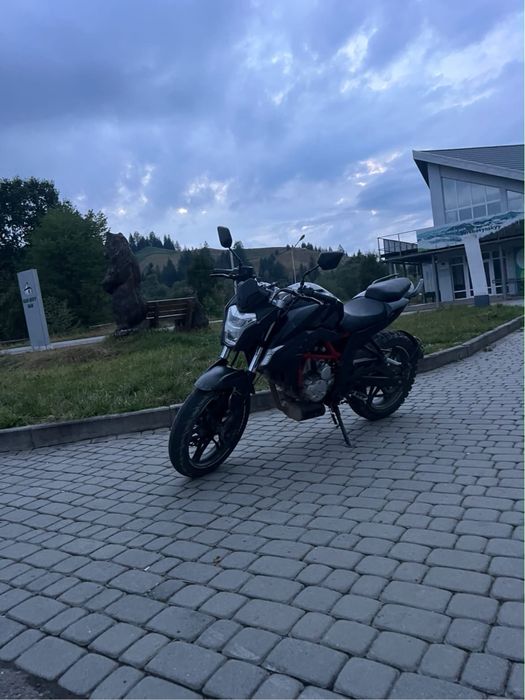 VOGE 300R.
