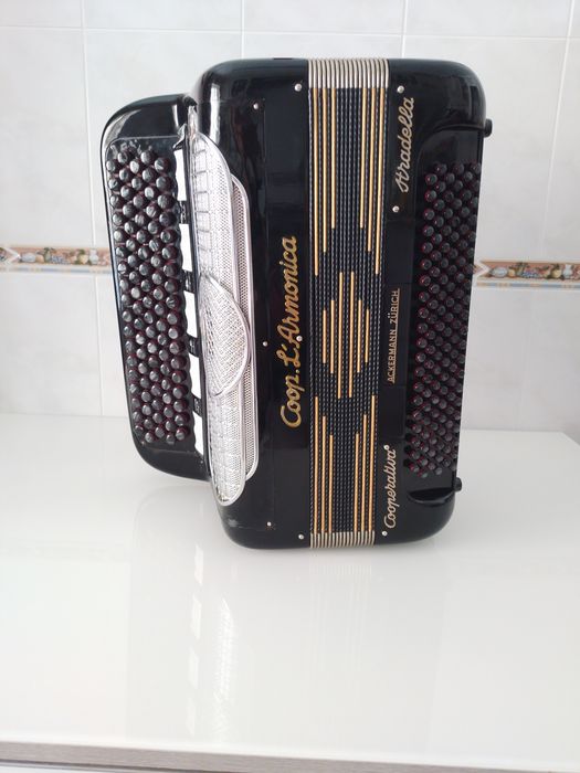 Acordeon/Acordeão     Coop. L' Armonica
