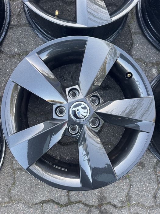 Диски як нові R16 16 5 112 Skoda Karoq Шкода Seat Ateca VW T-Roc Octavia Golf Октавія Superb суперб Yeti Єті гольф джета туран touran caddy