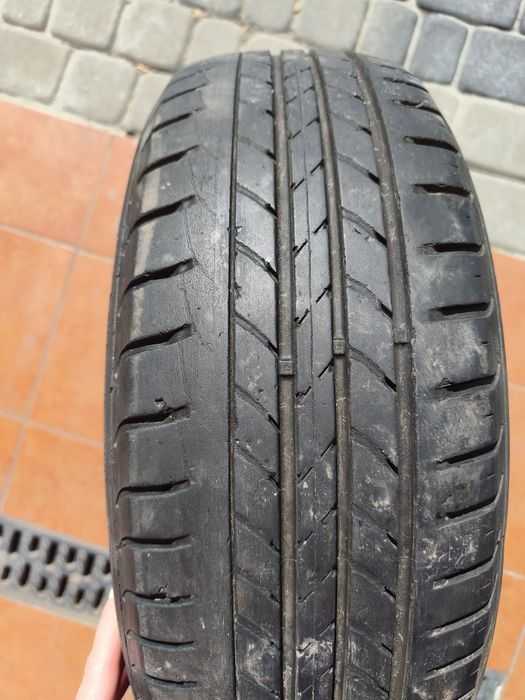 Opony Goodyear DuraGrip 185/65 R15 4 szt.