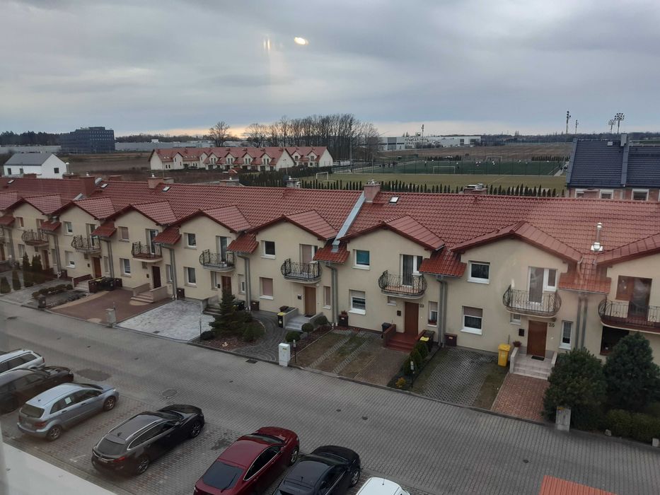 Do wynajęcia dwupokojowe w bloku w okolicy Karolinki