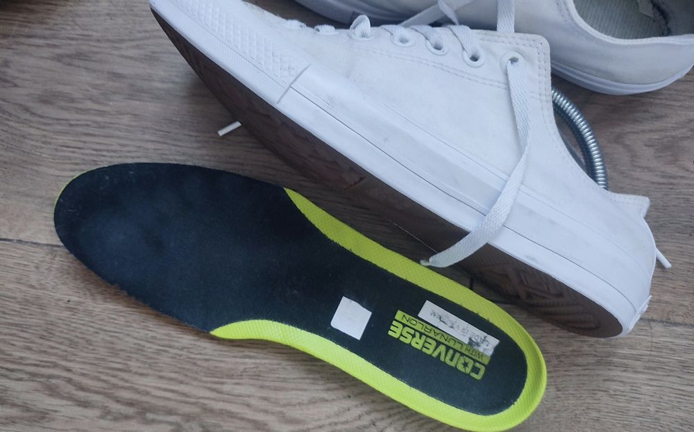 Converse Chuck Taylor Trampki Białe r.42,5
